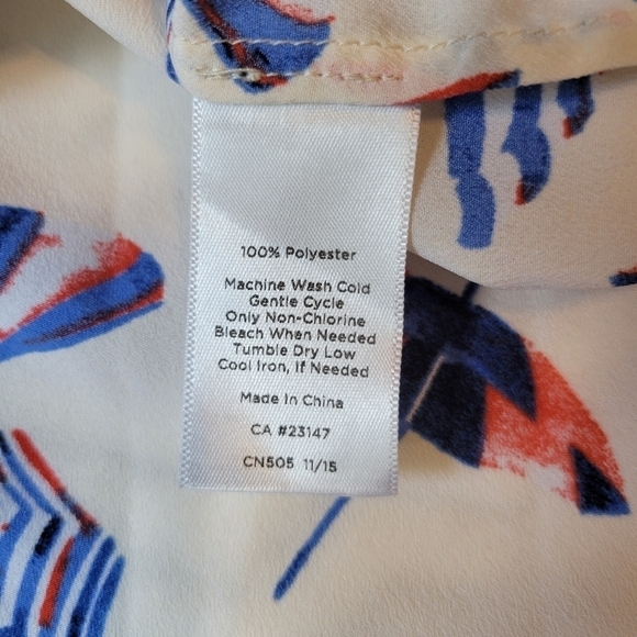 Talbots Fun Umbrella blouse with flutter split sleeves - Picture 3 of 6